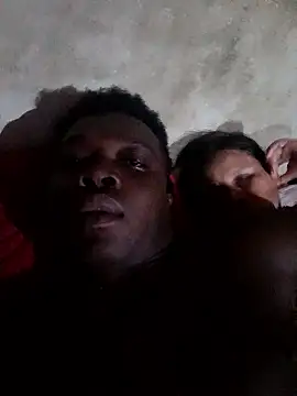 Snapshot of a_jose3 chatting on January 13, 1:33 am a jose3 online show from January 13, 1:33 am