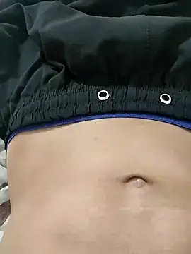 Snapshot of bnnzin chatting on January 7, 3:20 am bnnzin online show from January 7, 3:20 am