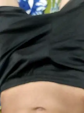 Snapshot of bnnzin chatting on January 13, 3:34 am bnnzin online show from January 13, 3:34 am