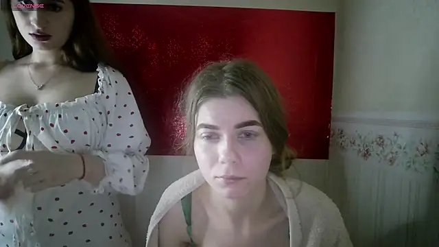 Snapshot of AzumiWenius chatting on December 2, 12:49 am AzumiWenius online show from December 2, 12:49 am