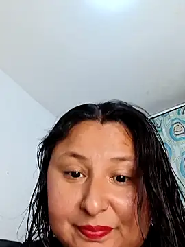 Snapshot of BWW-CINDY11 chatting on May 2, 6:02 pm BWW-CINDY11 online show from May 2, 6:02 pm