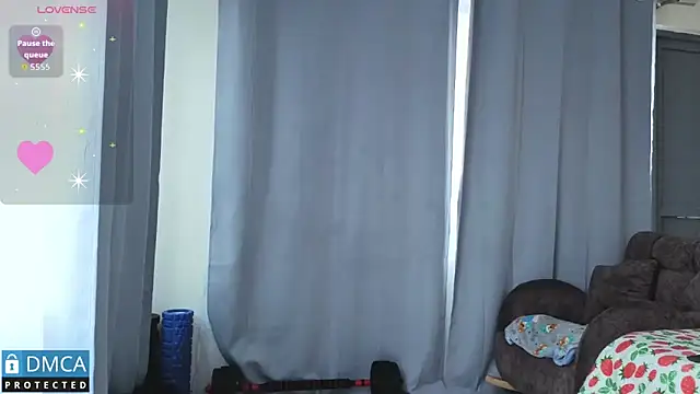 scarlett fire5 online show from March 5, 5:31 pm