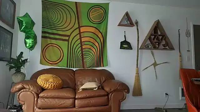 bruisedblossoms online show from April 3, 5:11 pm