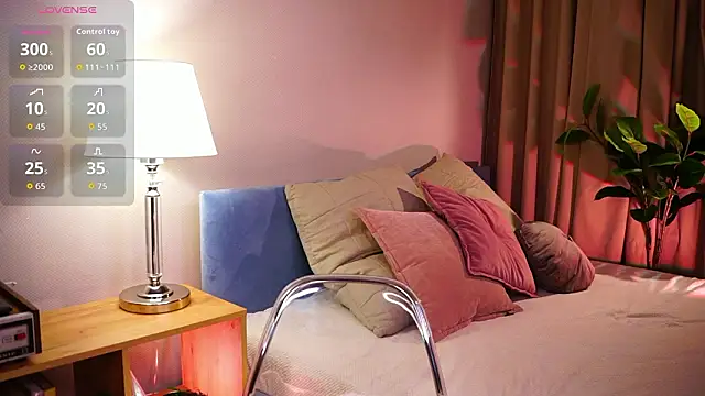 lexy exe online show from March 22, 8:45 pm