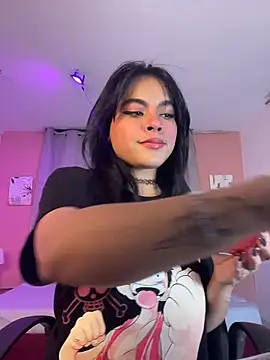 Sophie wyld online show from November 25, 3:28 am