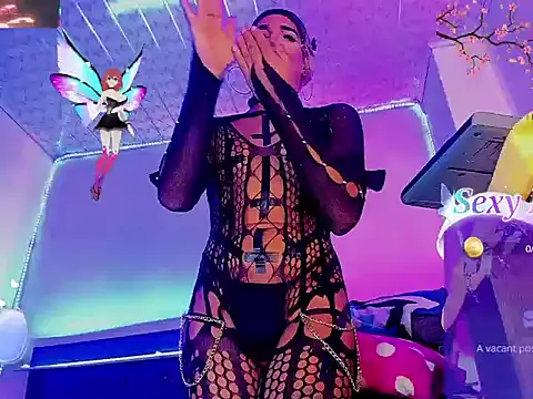 cristal stormy online show from February 7, 6:44 pm