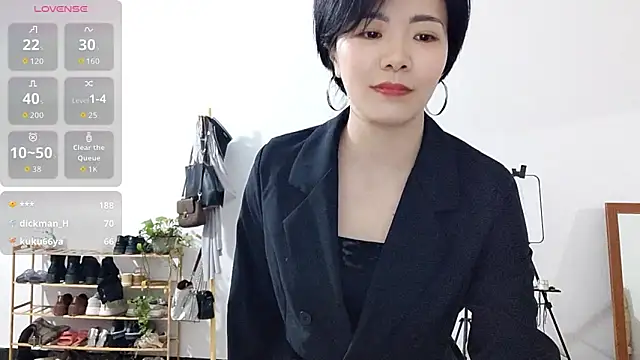 adele8731 online show from November 26, 2:40 pm