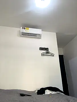 Boyfriend-Hot online show from December 5, 2:25 pm