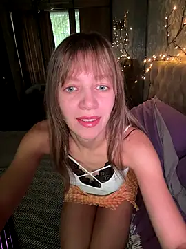 artshadowvibe online show from December 1, 7:13 am