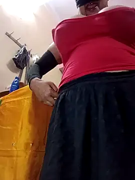 Snapshot of Heaven-2- chatting on February 20, 3:25 am Heaven-2- online show from February 20, 3:25 am