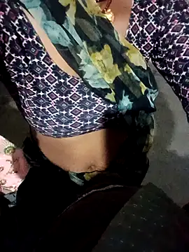 Snapshot of Menka_cut34 chatting on April 3, 1:09 pm Menka cut34 online show from April 3, 1:09 pm