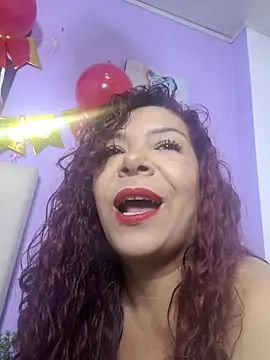 Scarlet curly online show from December 14, 9:03 am