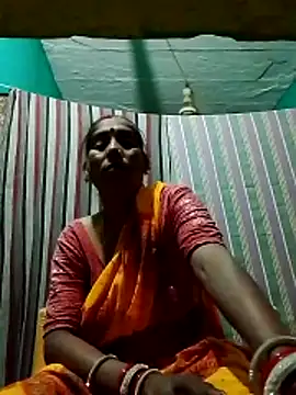 Xx savita online show from May 7, 9:42 pm