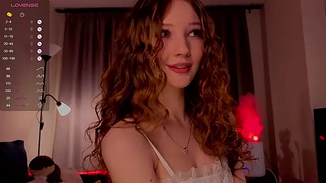 Alisavine online show from January 31, 7:45 pm