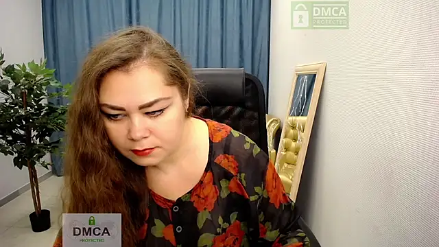 Snapshot of Susanna_S chatting on December 16, 6:29 am Susanna S online show from December 16, 6:29 am