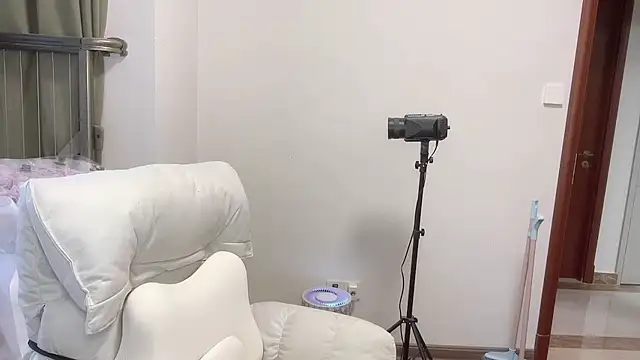 Snapshot of Sep-oo chatting on November 19, 10:54 pm Sep-oo online show from November 19, 10:54 pm