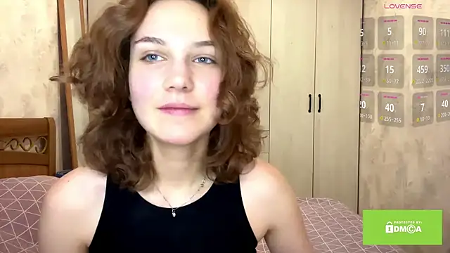 Snapshot of CatherineSaretto chatting on November 23, 5:02 pm CatherineSaretto online show from November 23, 5:02 pm