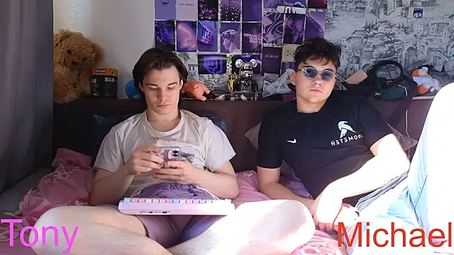 Snapshot of jordanjock chatting on March 22, 7:34 am jordanjock online show from March 22, 7:34 am