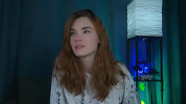 Snapshot of foxy_cute4you chatting on November 20, 7:13 pm foxy cute4you online show from November 20, 7:13 pm