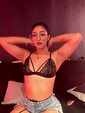 LilithMonette online show from January 17, 4:39 am