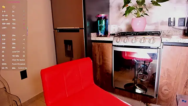 latinbitch online show from May 1, 3:05 pm