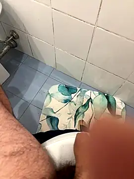 marc8876 online show from December 18, 5:13 am