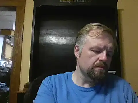 Snapshot of TheOneDonShaun chatting on May 1, 2:49 am TheOneDonShaun online show from May 1, 2:49 am