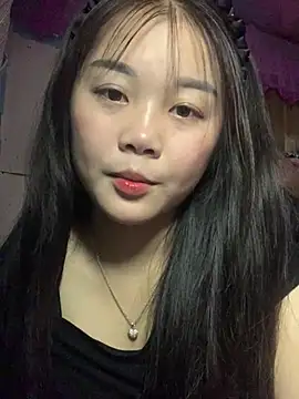 Snapshot of Baa-bee22 chatting on February 26, 1:48 am Baa-bee22 online show from February 26, 1:48 am