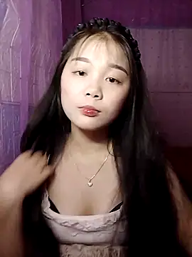 Snapshot of Baa-bee22 chatting on March 6, 12:51 am Baa-bee22 online show from March 6, 12:51 am