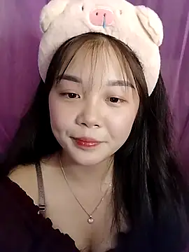 Snapshot of Baa-bee22 chatting on March 25, 7:25 am Baa-bee22 online show from March 25, 7:25 am