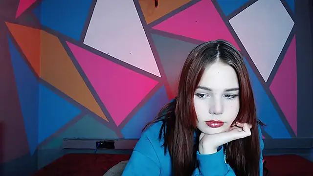 onessandra online show from November 20, 6:57 am