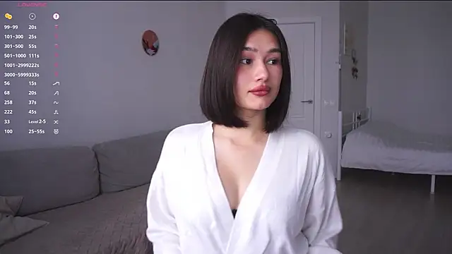 Snapshot of SoftLuna chatting on February 20, 5:59 am SoftLuna online show from February 20, 5:59 am