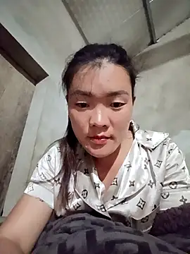 Snapshot of meomeo-00 chatting on December 15, 2:32 pm meomeo-00 online show from December 15, 2:32 pm