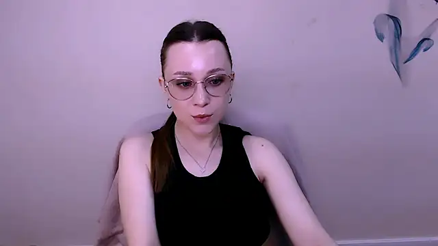MillaTems  online show from May 7, 9:25 am