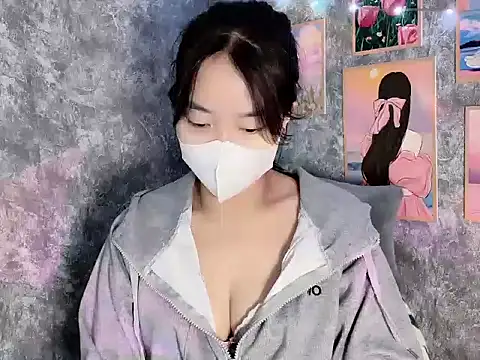 Hellen2999 online show from December 5, 1:58 am