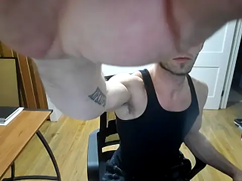 Snapshot of SixNineVibez chatting on November 29, 3:53 am SixNineVibez online show from November 29, 3:53 am