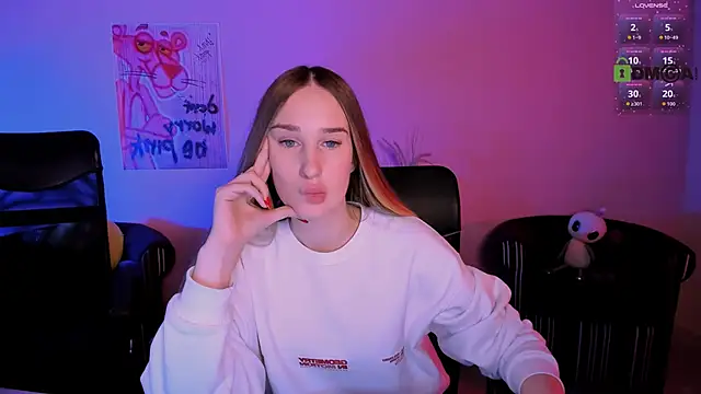 Snapshot of _kellykitten_ chatting on January 12, 4:01 pm kellykitten online show from January 12, 4:01 pm