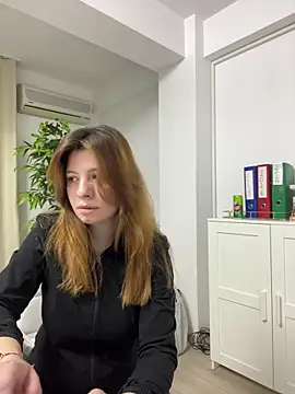 AmberRosewood online show from March 27, 4:51 am