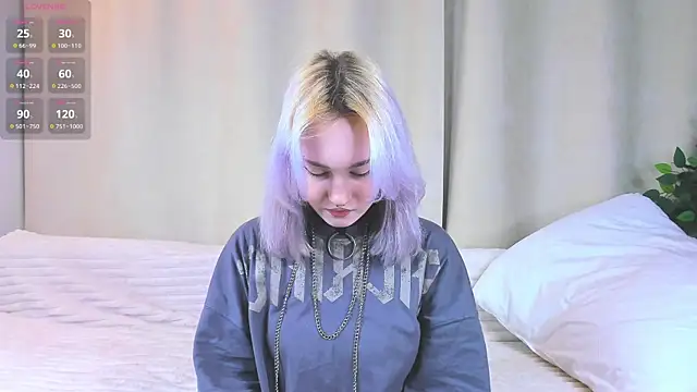 Snapshot of RanaKaduk chatting on January 13, 5:24 am RanaKaduk online show from January 13, 5:24 am