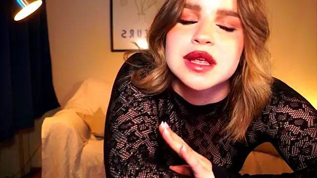 BBoglarka online show from May 13, 6:49 pm