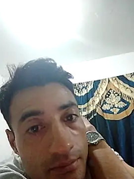 noah77  online show from November 30, 3:49 pm