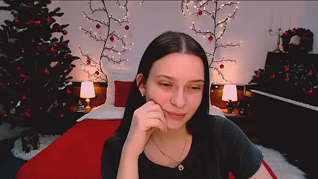 charming berry online show from December 19, 8:27 pm