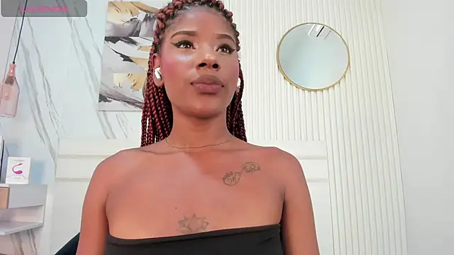 Afro Luna online show from December 15, 11:25 am