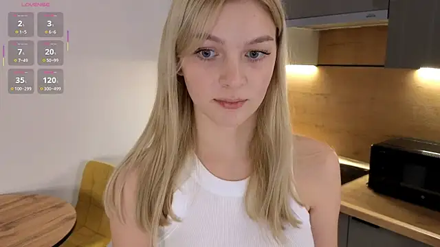 DebraVaughn online show from December 17, 12:55 pm