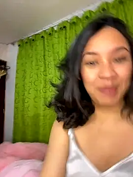 Esmerald 1111 online show from November 28, 10:51 am