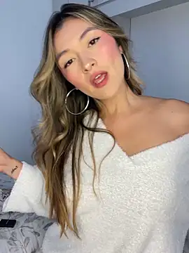 Snapshot of GeorginaBlack chatting on March 12, 7:09 pm GeorginaBlack online show from March 12, 7:09 pm