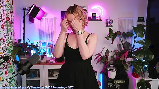 Snapshot of xzoeyryanx chatting on November 28, 4:42 pm xzoeyryanx online show from November 28, 4:42 pm