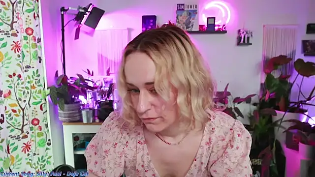 Snapshot of xzoeyryanx chatting on January 11, 6:57 pm xzoeyryanx online show from January 11, 6:57 pm