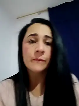 Snapshot of Sex_Annie chatting on March 6, 3:58 am Sex Annie online show from March 6, 3:58 am