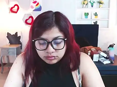 danna garza online show from January 18, 9:46 am